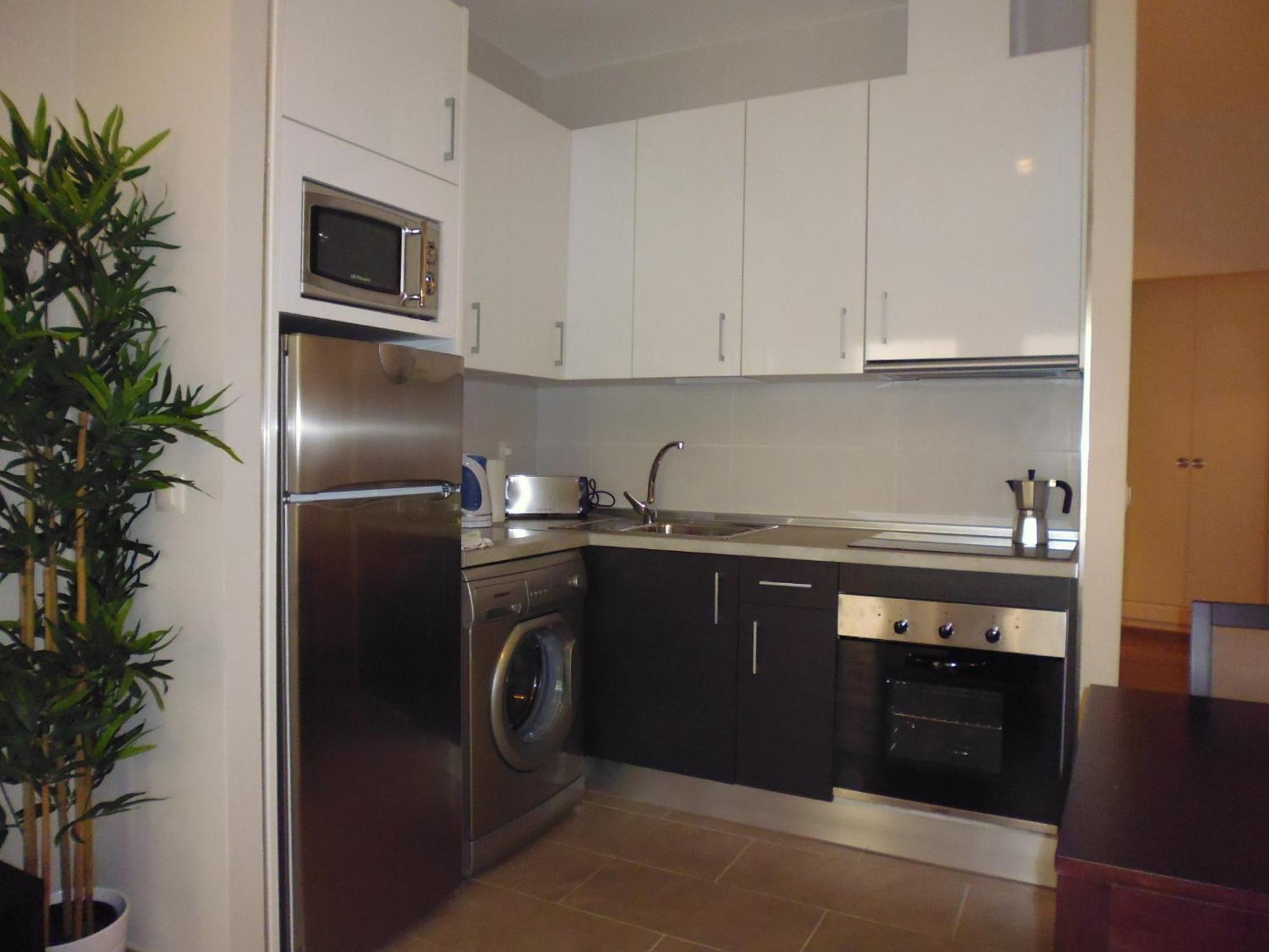 Apartamentos Pinar Malaga Centro Ruang foto